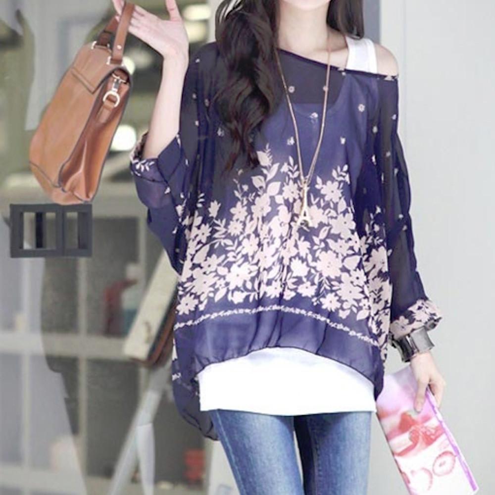 Womens Loose Fit Navy Batwing Tunic - La Bogota
