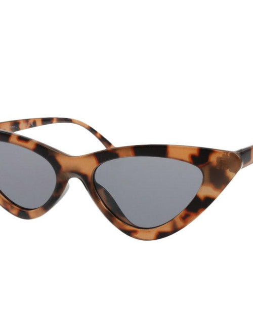 Load image into Gallery viewer, Make Believe Sunglasses - La Bogota
