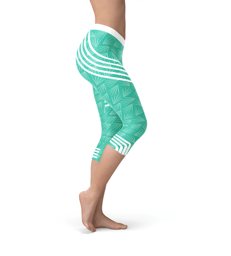 Turquoise Sports Capri Leggings - La Bogota