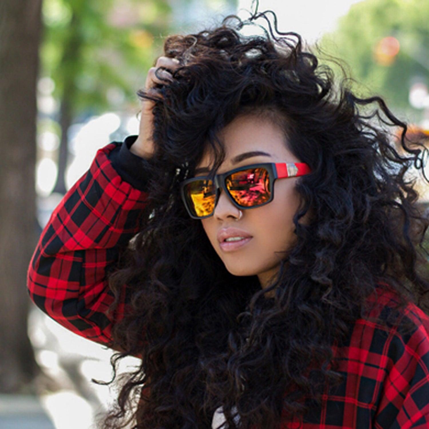 Jase New York Carter Sunglasses in Varsity Red - La Bogota