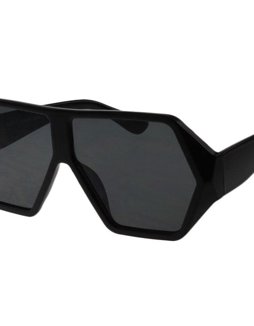 Load image into Gallery viewer, Stealthy Sunglasses - La Bogota
